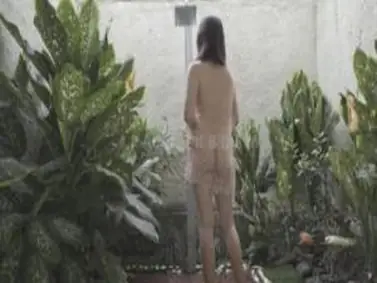 Adik Pacar Ketahuan Mandi Langsung Digarap Basah